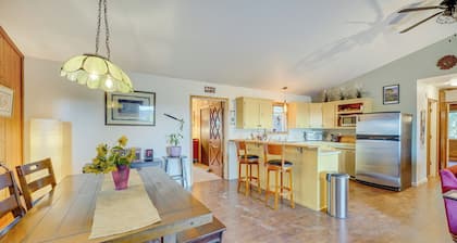 Serene Nevada City Cabin: 4 Mi to Scotts Flat Lake