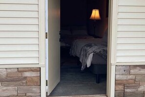 3 chambres, fer et planche à repasser, Wi-Fi gratuit, draps fournis