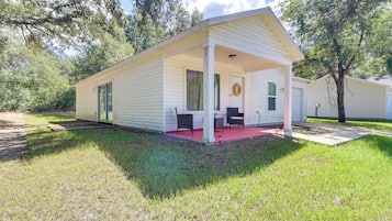 House (1 Bedroom) | Interior