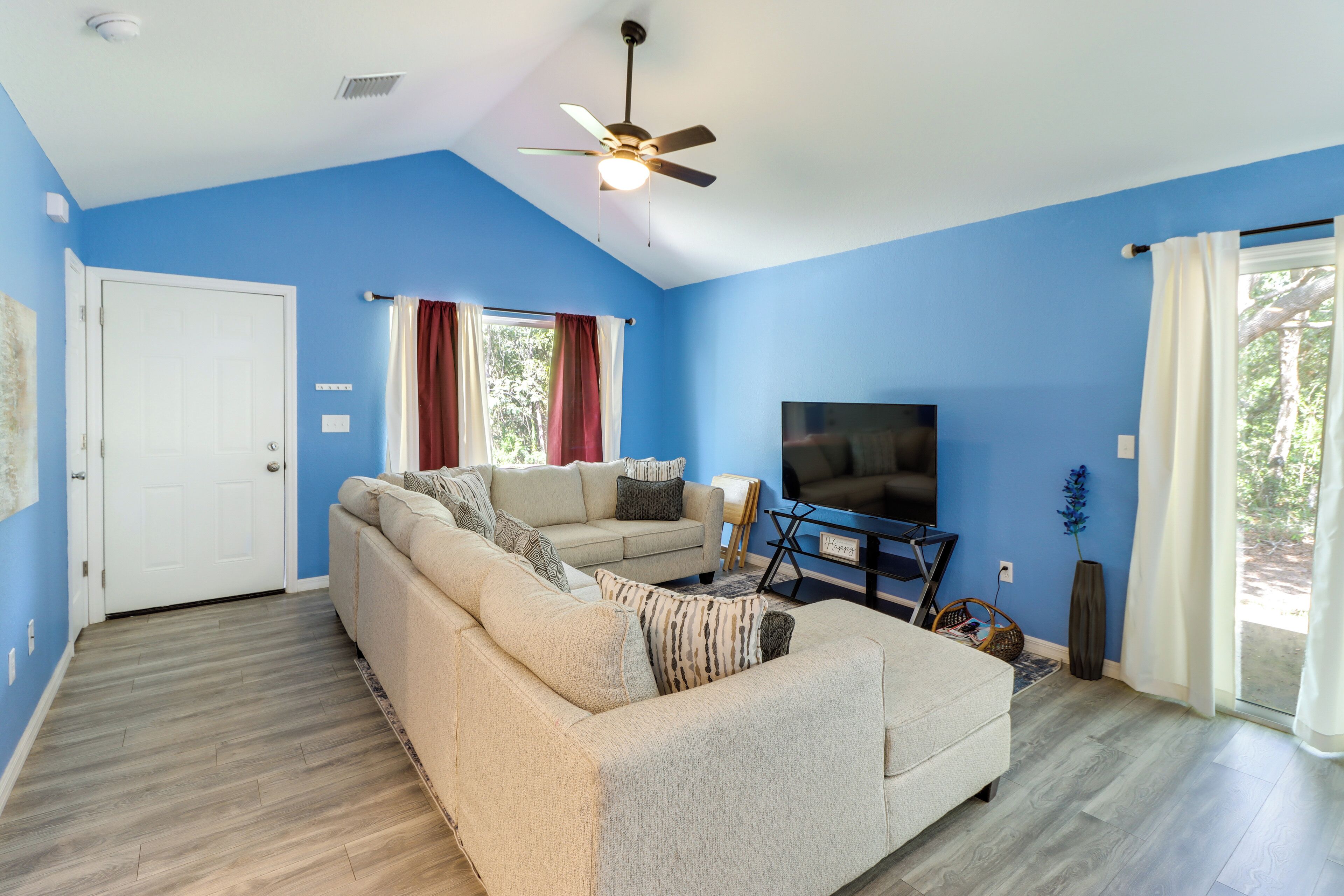 House (1 Bedroom) | Interior