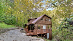 Exterior - Cozy Cabin w/ Hot Tub in Heart of Red River Gorge! (Stanton)