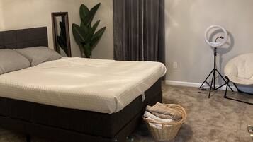 1 bedroom, iron/ironing board, WiFi, bed sheets