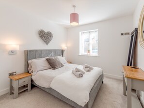 1 Schlafzimmer, Bügeleisen/Bügelbrett, Reisekinderbett, kostenloses WLAN