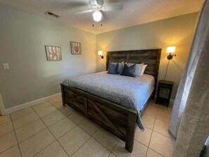 2 chambres, fer et planche à repasser, Wi-Fi, literie fournie