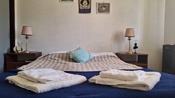 2 bedrooms, WiFi, bed sheets