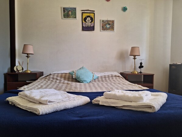 2 bedrooms, WiFi, bed sheets - Casa Grande a 5 Minutos de la Playa (San Carlos de Bariloche)