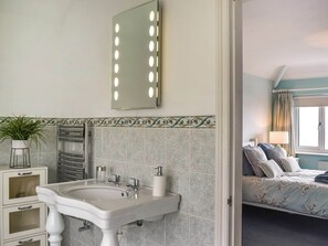 3 camere, Wi-Fi gratuito, lenzuola