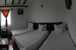 Classic Double Room | 1 bedroom, free WiFi, bed sheets