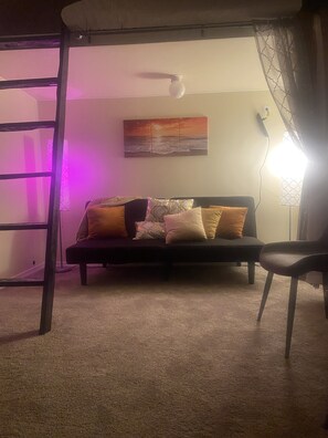 Smart TV, computer monitors