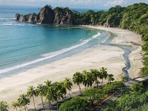 Beach - Pacific Ocean Front View Villa with Chef, concierge and daily cleaning. (Puerto Carrillo)