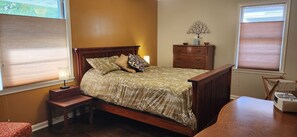 2 bedrooms, bed sheets