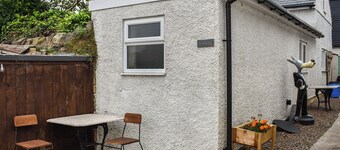 Discover Winnie’s Cottage, a cozy 1-bedroom retreat in Belford, Northumberland.