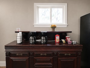 Coffee service - The Jeffreys Hotel Extended Stay (Osceola)