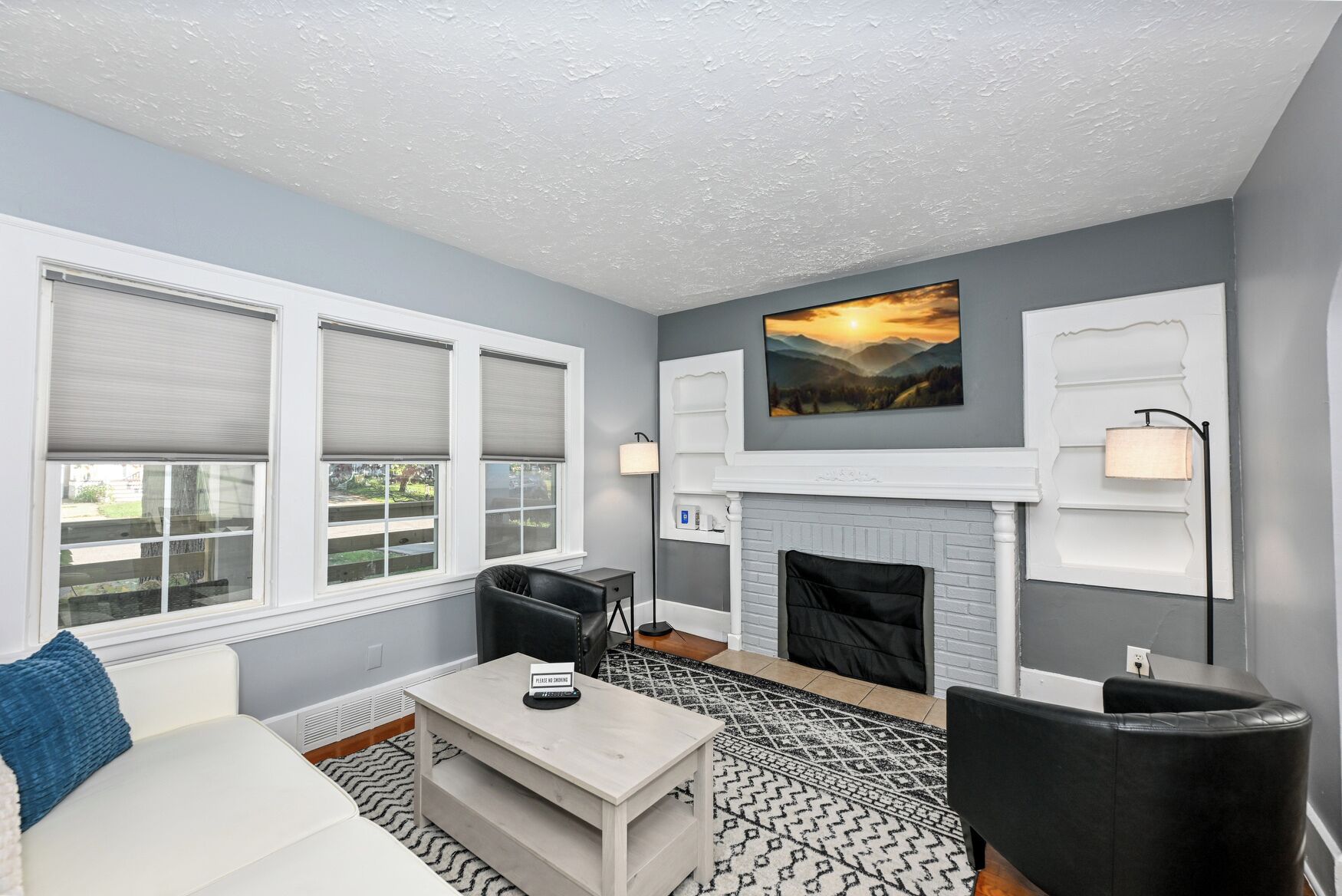 Smart-TV og DVD-spiller