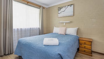 2 chambres, fer et planche à repasser, lit parapluie, Wi-Fi gratuit