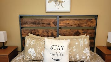 4 habitaciones, tabla de planchar con plancha, wifi y ropa de cama