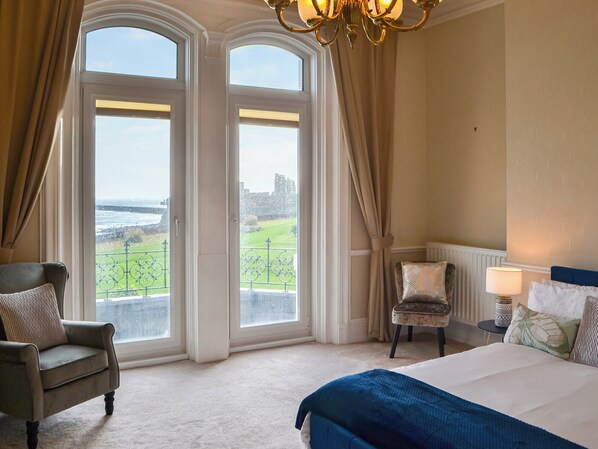 3 多间卧室、床单