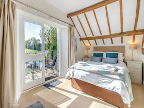2 chambres, Wi-Fi gratuit, draps fournis