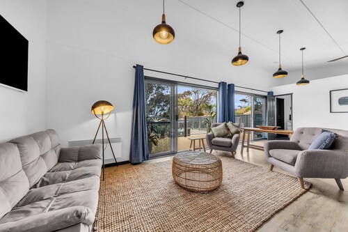 Cabin Getaway in Tathra