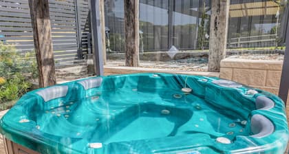 Cabin Getaway in Tathra
