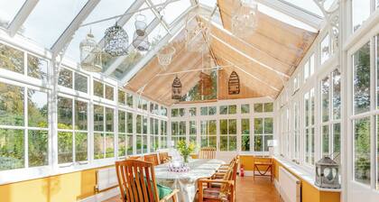 Manor Farm House - UK45276