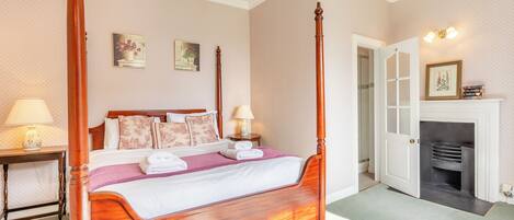 5 habitaciones, wifi gratis y ropa de cama