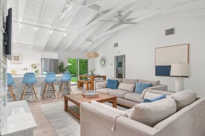 Smart-tv, een muziekbibliotheek en een stereo