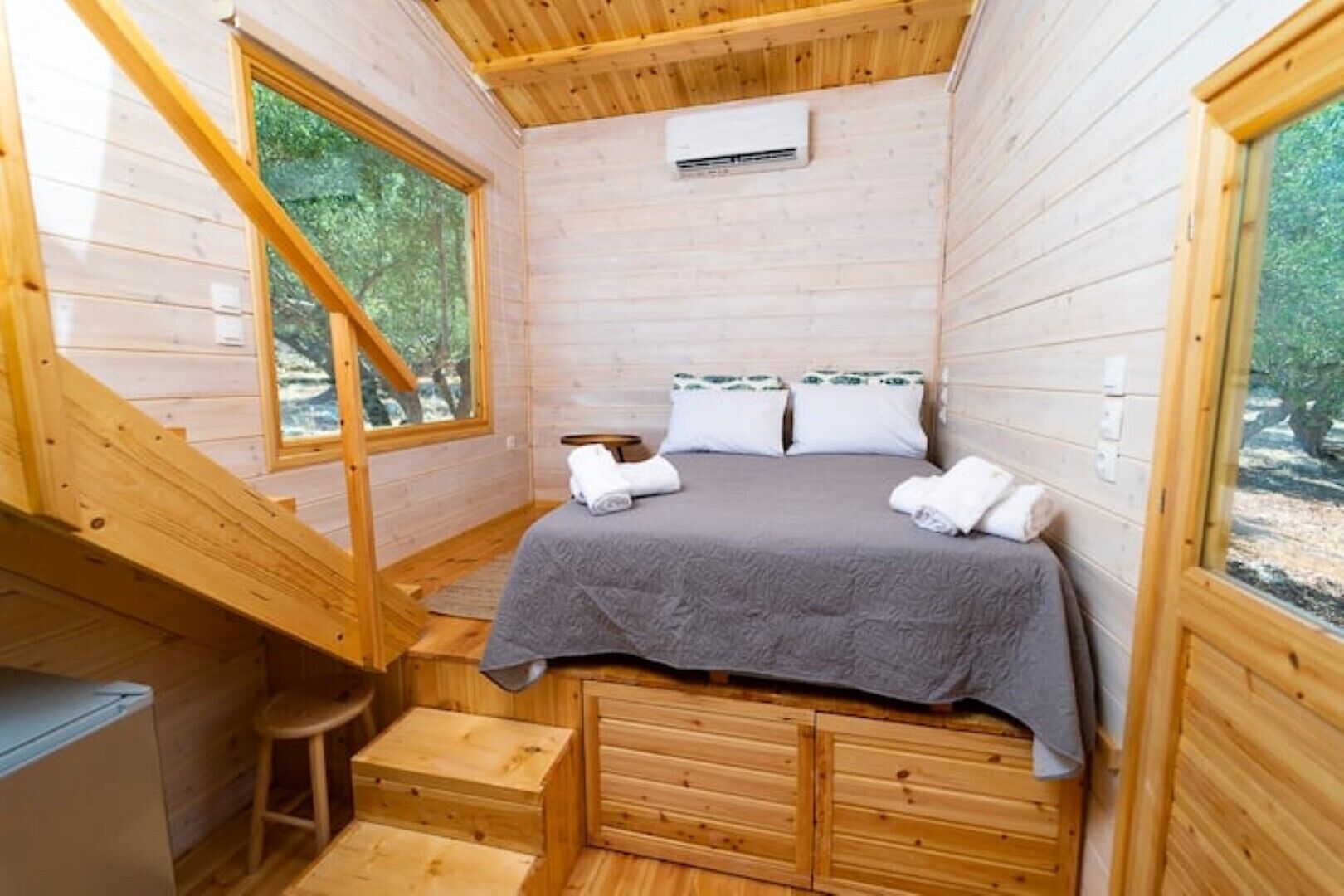 1 bedroom, in-room safe, travel crib, free WiFi