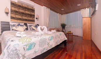 3 habitaciones, colchones con pillow-top, minibar y muebles diferentes 