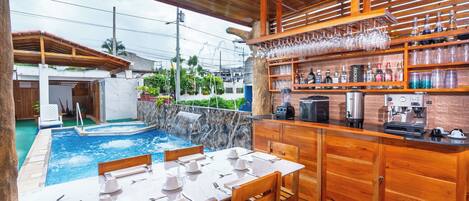 Desayuno continental incluido todos los días