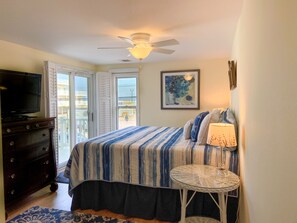2 chambres, fer et planche à repasser, accès au Wi-Fi (inclus)