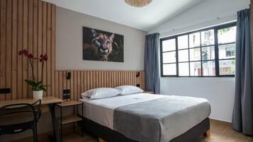 Deluxe Double Room | Free WiFi