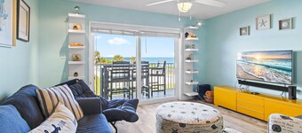 Seabreaker Delight - Direct Ocean Views with Pool!