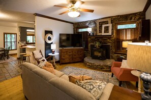 TV connectée, cheminée