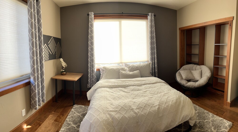 Quiet culdesac just outside of Mammoth Lakes Mono County Vrbo