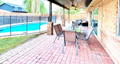 Tall Palms Oasis