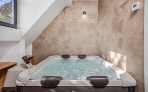 Interior - 2 bedroom lovely home in Stari Laz (Stari Laz)