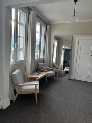 Interior - Old Bank Townhouse in Central Motueka, Modern and Clean. Everything at your door (Motueka)