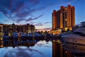 Marina/club náutico
