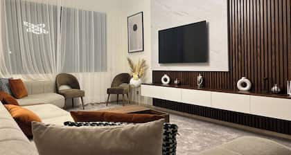 2 Bed Apartment - Balcony, Parking, Wifi