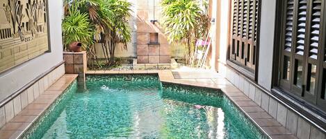 Piscine couverte