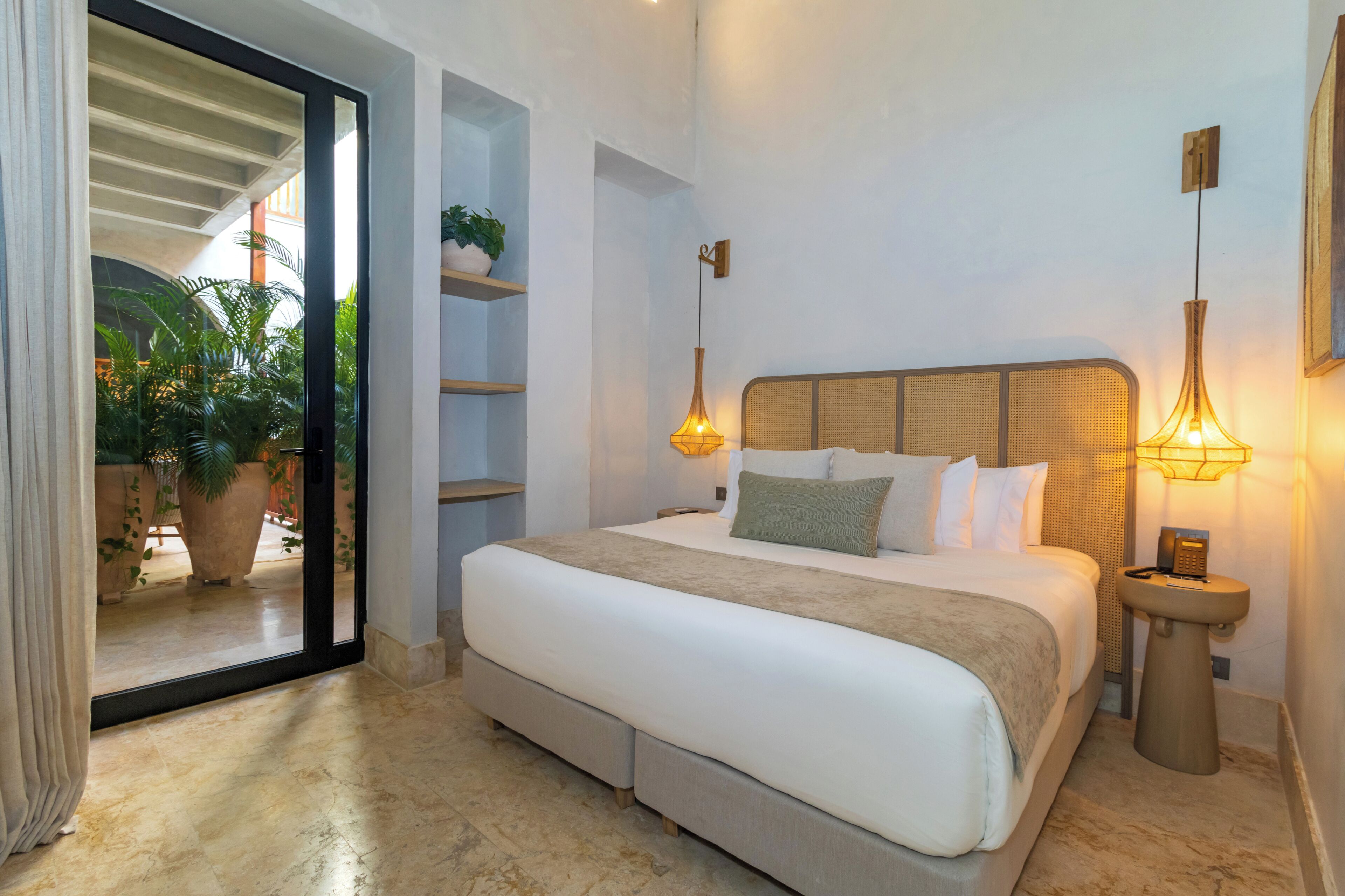 Luxury Room | Premium bedding, pillowtop beds, minibar, in-room safe