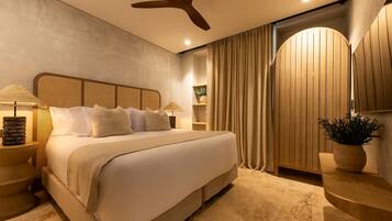 Premium bedding, pillowtop beds, minibar, in-room safe