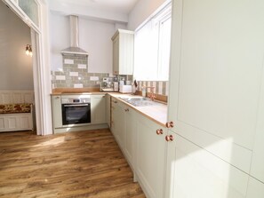 Fridge, electric kettle, toaster, cookware/dishes/utensils - Through the Looking Glass (Ripon)