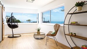 Unclassified image, 3 of 35, button - La Palma - Luxury 4-bed Villa in Camps Bay (Cape Town)