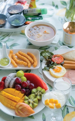 Sudah termasuk sarapan ala kontinental setiap hari