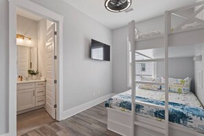 5 soverom, strykejern/-brett, reiseseng for barn og wi-fi