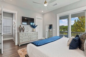 5 soverom, strykejern/-brett, wi-fi og sengetøy