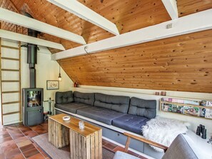 TV, fireplace - "Keimo" - 1.3km from the sea by Interhome (Ebeltoft)