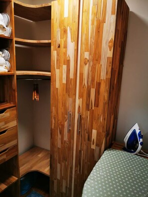 Iron/ironing board, WiFi, bed sheets - Grand Studio au Pied de La Défense (Courbevoie)